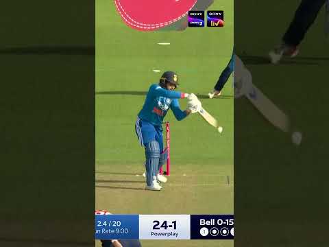 Back-to-back boundaries and Yastika means business 😎 thumbnail