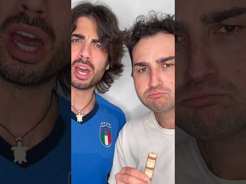 Italians react to AMERICAN COOKIES thumbnail