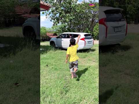 AZKA GA MAU IKUT JALAN JALAN KALAU NAIK MOBIL BAK😁😅🙏 #comedy #hiburansegar #funny #shorts #humor thumbnail