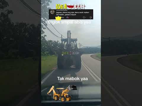 DRIVER BACKHOE TAYANG TOP SPEED ATAS JALAN RAYA "SECARA BAH4YA" thumbnail