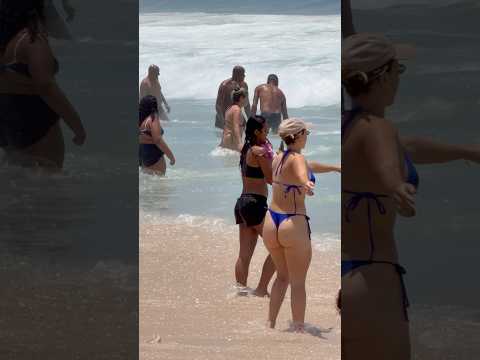 🇧🇷 Leme Beach A Hot Day thumbnail