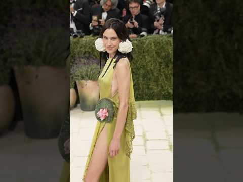 Alexa Chung in Dior at the 2026 Met Gala thumbnail