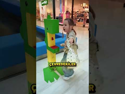 Ejderhayı Salladı Ama Şeker Alamıyor 😂 thumbnail