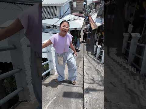 ก็ว่าอยู่ทำไมไม่มีคนเดิน  #funny #funnyvideo #โบ๊ะบ๊ะshorts #comedyshorts thumbnail