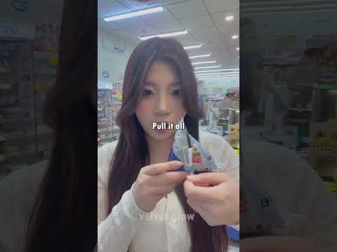 🤯 The Correct Way to Open a Japanese Rice Ball Onigiri Hack thumbnail