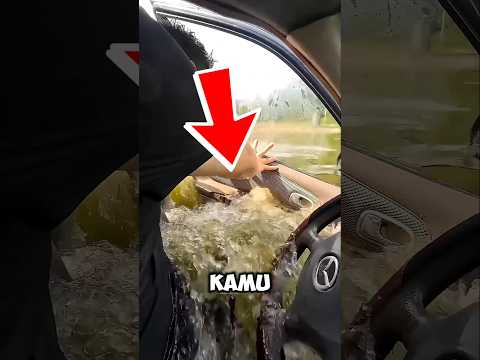 trik selamat pas mobil tenggelam, auto panik 🤯 thumbnail