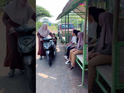 BAN MOTOR IBU MIMI BOCOR😢🙏 #funny #hiburansegar #comedy #shorts #humor thumbnail