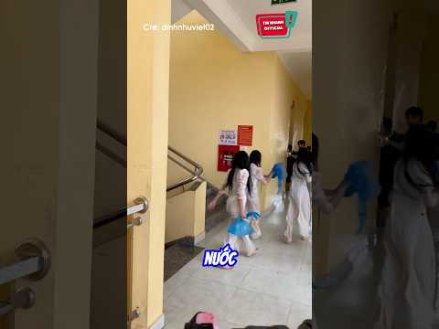 Ném bóng nước ngày tổng kết kiểu: #shorts thumbnail