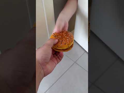 Khi lỡ làm nhỏ con gái tức giận thumbnail