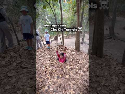 Labirin perang ssungguhnya!Berani masuk? #chuchitunnel #explorevietnam #underground #claustrophobic thumbnail
