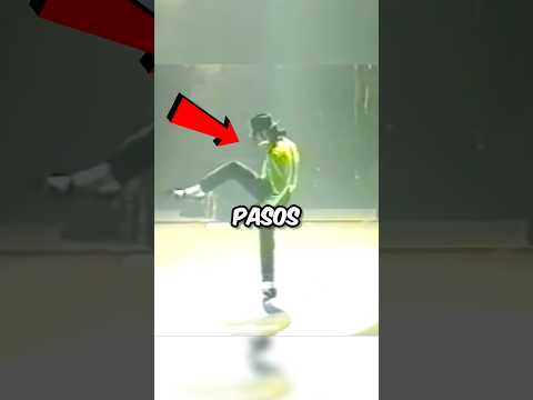 LA VEZ QUE MICHAEL JACKSON SE CAYÓ DEL ESCENARIO 😅 thumbnail