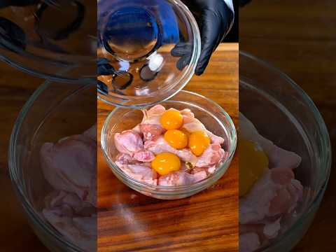 Best Garlic Korean Fried Chicken #food #mukbang #cooking thumbnail
