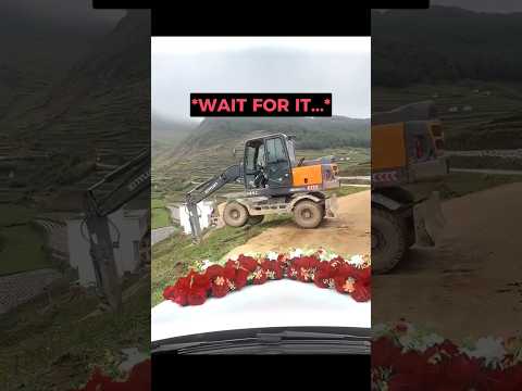 This worker risked his job for them ❤️ thumbnail