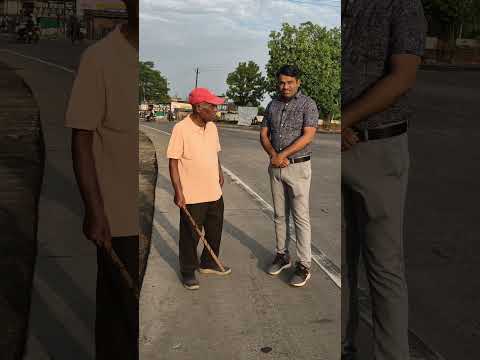 सड़क पर पैदल कैसे चलना चाहिए? जानिए सही नियम #RoadSafety #pedestrian #shorts thumbnail