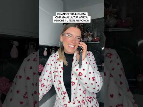 QUANDO TUA MAMMA CHIAMA LA TUA AMICA, PERCHÈ TU NON RISPONDI😰 #mammaefiglia #telefono #incazzarsi thumbnail