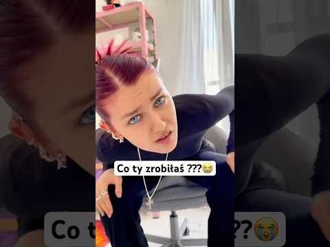 Siostra SPALIŁA mój rysunek i to była KATASTROFA???‍♀️ thumbnail