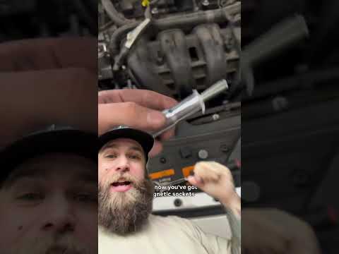 Socket trick #jeeplife #offroad #jeepwrangler #4x4 #cars #car #ford #offroading #shorts thumbnail