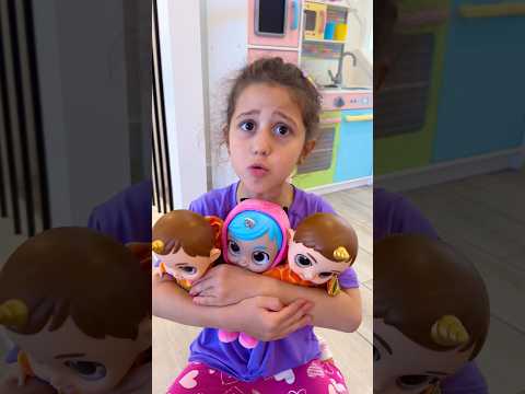 Sierra teaches Rhia do not put toys in the oven because it’s dangerous thumbnail