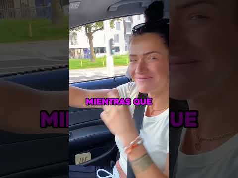 las caras raras en los atascos son virales gracias ella 🤣 #shorts thumbnail