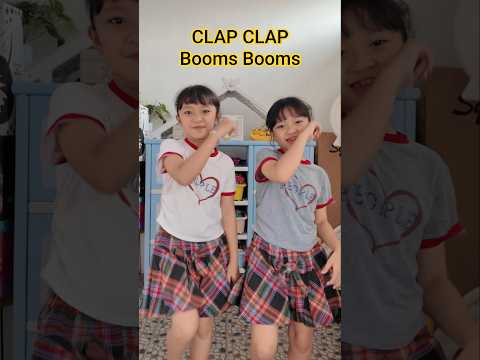 Sebelum Viral banget bikin dulu ah Trends nya 😁😊 #kembar #trends #jogetviral #remix  #twins #shorts thumbnail