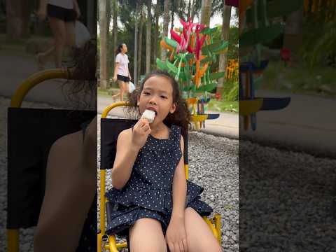 Kem nào ngon hơn #shorts thumbnail