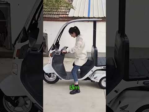 Chiếc xe máy ba bánh 😮 thumbnail