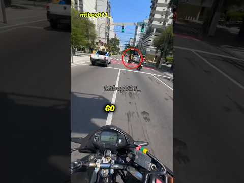 Dangerous Lane Change 🤯🤯 thumbnail