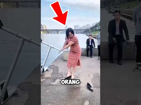Sepeda Air Tanpa Mesin & Pedal?! Liat Endingnya Bikin Ngakak! 🤣💦 thumbnail