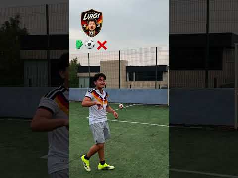 QUIEN FUE MEJOR PORTERO?🧤⚽️ thumbnail