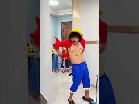 当小孩上学后，路飞太开心了#海贼王#路飞 thumbnail