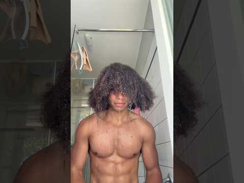 Afro or curly ?? thumbnail