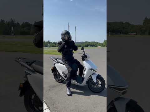 Kurz Führerschein machen. thumbnail