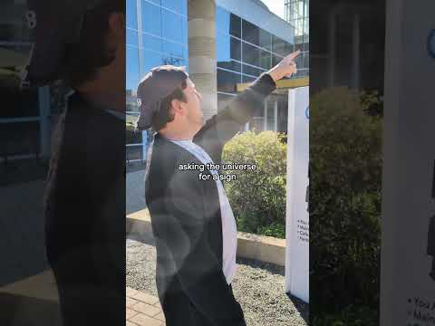 Wasn’t expecting the sign to be so on the nose. thumbnail