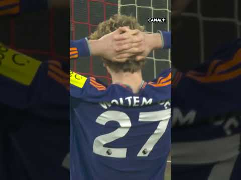 PREMIER LEAGUE - FUNNY MOMENTS 2025/26! 😅👀 #piłkanożna #premierleague thumbnail