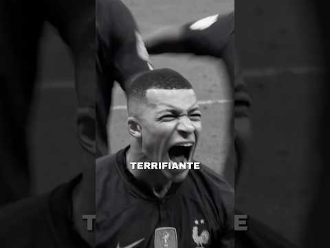 La meilleur equipe du monde 🇫🇷!!! 🌟🌟🌟#equipedefrance #mbappe #worldcup #foot #football thumbnail