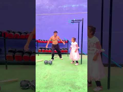 Dumbbell tod diya bhai ne.??? #shortvideo #funnyshorts #funnyvideo #comedyvideos #funny thumbnail