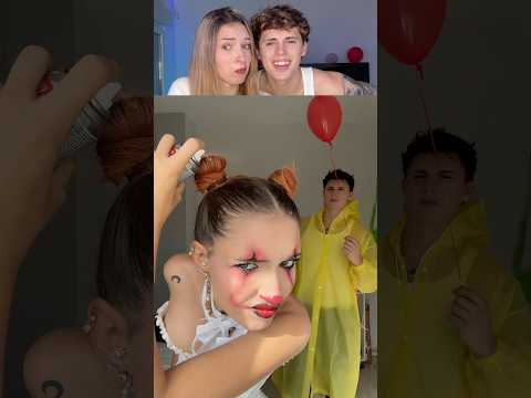 Sabéis de qué vamos disfrazados?😂 thumbnail