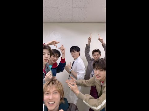 자 누구 어머니가 79년생이시라고?  [더 시즌즈-성시경의 고막남친] | KBS 방송 thumbnail