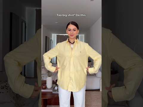 Too wide/big shirt? 🤍 This perfect fitted shirt hack is too good! #fashionhacks #stylinghacks thumbnail
