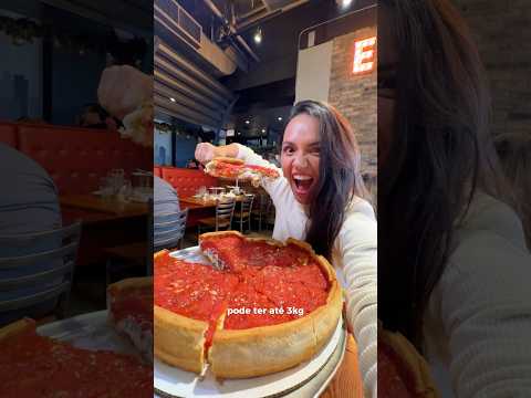 Você provaria? 🍕🤤 #deepdishpizza #chicago #viagem thumbnail