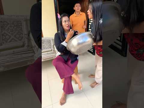 Mama papa lagi mekup #fypシ #shorts thumbnail