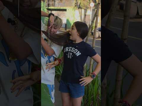 CORTOU O CABELO DA BELLINHA #bellinhaedudushorts #humor #funny #comedia #comedy #summerofgoals thumbnail