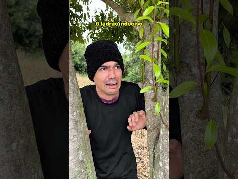 O LADRÃO INDECISO 😂 thumbnail