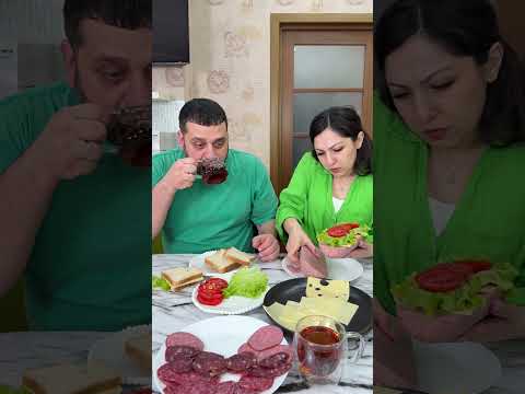 OMG The biggest sandwich!😱 #shorts Best video by MoniLina thumbnail