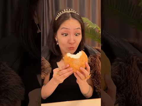 Poor BF vs Rich GF cooking egg bread 😋🥚 thumbnail
