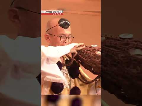Nara workshop reveals secrets of conch blowingーNHK WORLD-JAPAN NEWS #shorts thumbnail
