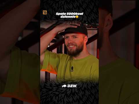 Spala 5000kcal dziennie💀 thumbnail