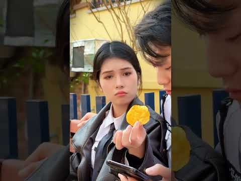 只是人狱长拉下袖子#监狱长 #shorts thumbnail
