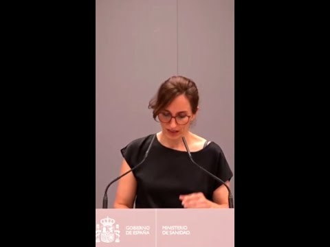 Mónica GARCÍA pide una rápida adaptación CLIMÁTICA de los centros educativos #shorts thumbnail