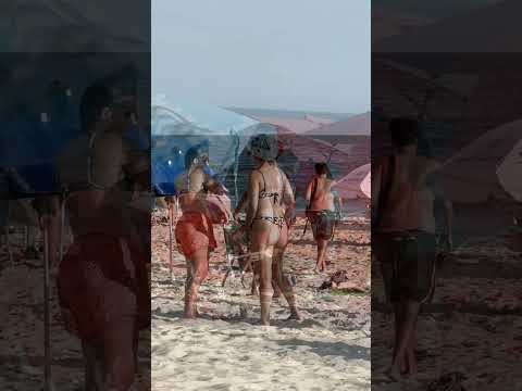 🇧🇷 Sunny day at LEBLON Beach Brazil thumbnail